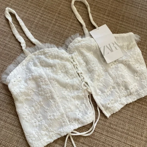 [ ₹800 ] Zara Dainty White Top - Picture 4 of 5